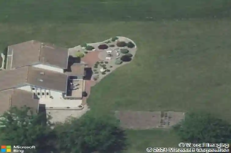 8405 santa maria dr sw, cedar rapids,  IA 52404