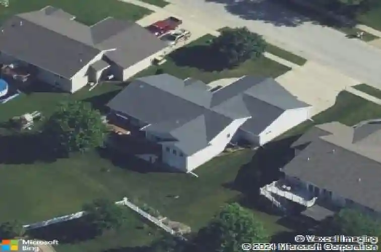 1755 north dr, ely,  IA 52227