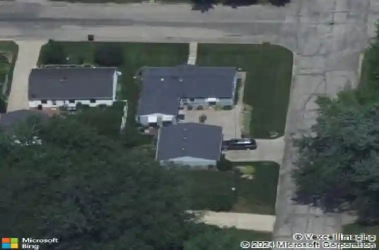 2401 8th ave sw, cedar rapids,  IA 52404