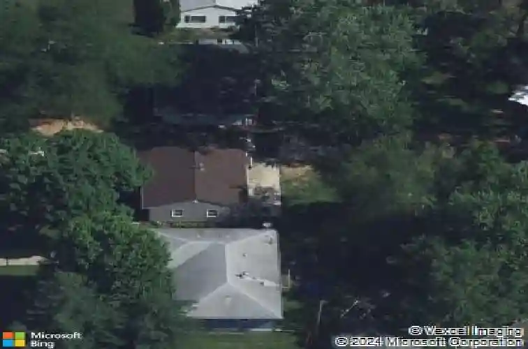 2021 eastern ave ne, cedar rapids,  IA 52402