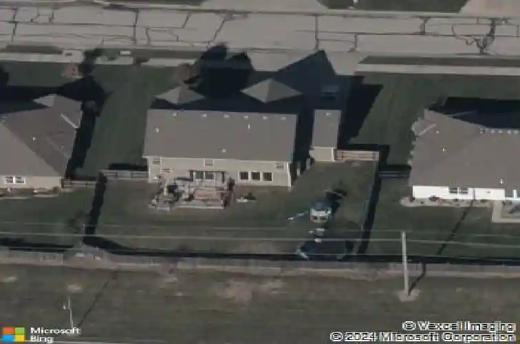 1329 sw merryman dr, lees summit,  MO 64082