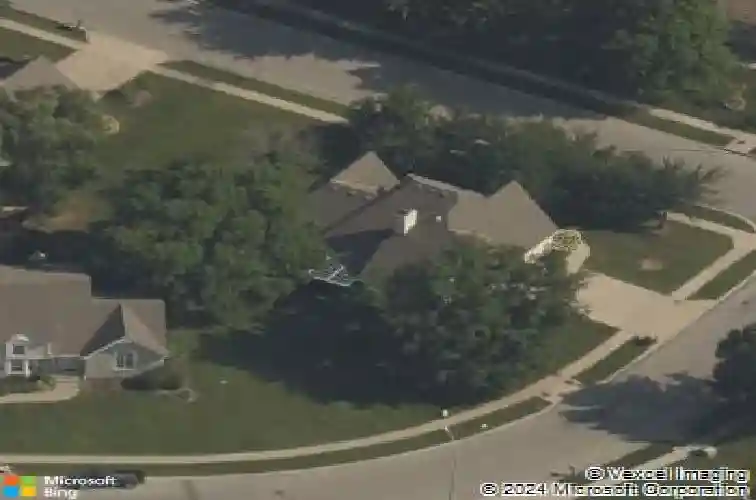 6028 n spruce ave, kansas city,  MO 64119