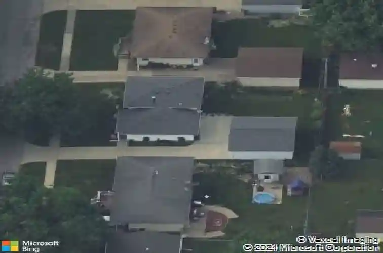 433 cherry hill rd nw, cedar rapids,  IA 52405