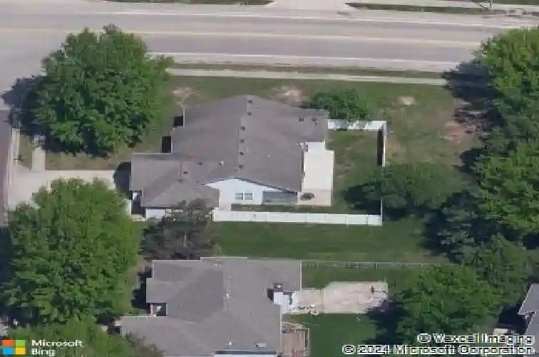 4600 royal lytham dr, columbia,  MO 65203