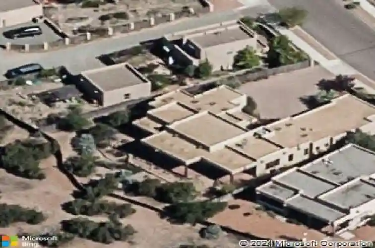 6 camino de vecinos, santa fe,  NM 87507