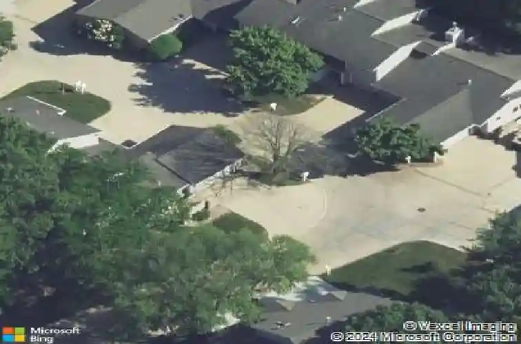 716 e post ct se, cedar rapids,  IA 52403