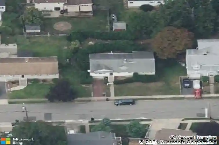 8 cedar rd, dumont,  NJ 07628