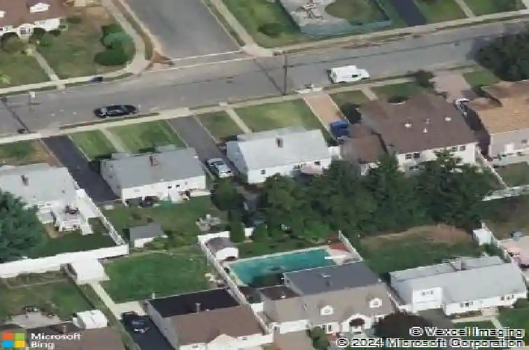 72 godwin ave, elmwood park,  NJ 07407