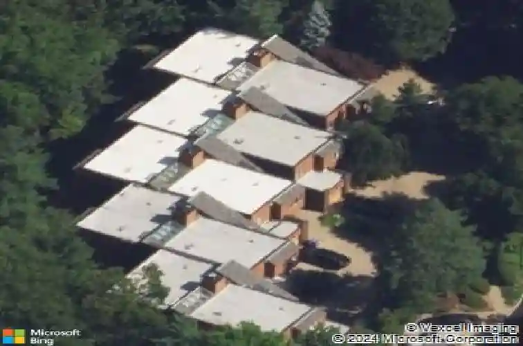 4 hidden ledge rd, englewood,  NJ 07631