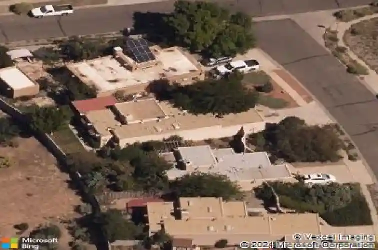 2926 calle del res, santa fe,  NM 87505