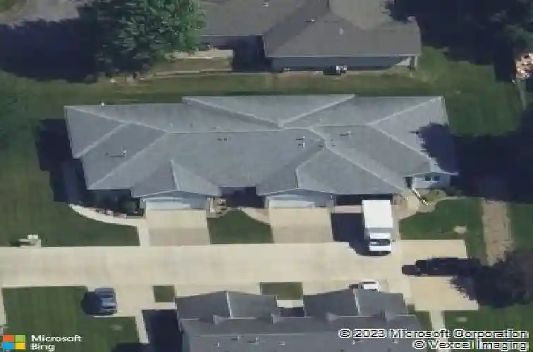 3405 queen dr sw, cedar rapids,  IA 52404