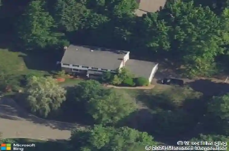 830 lee ct, river vale,  NJ 07675