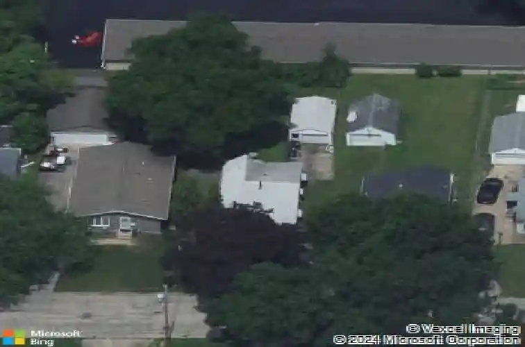 1310 m ave ne, cedar rapids,  IA 52402