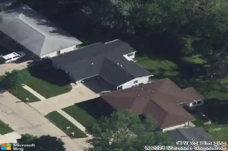 220 windsor dr ne, cedar rapids,  IA 52402