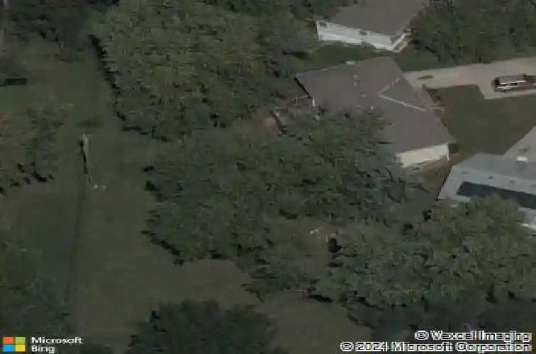 439 nw 81st st, kansas city,  MO 64118