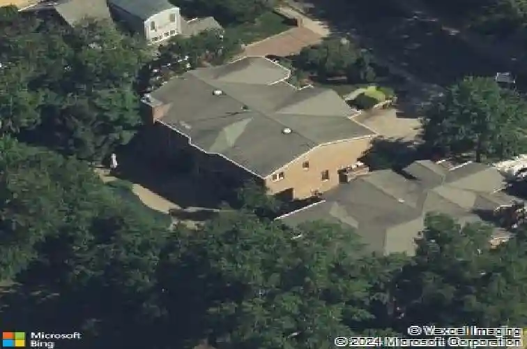 50 claremont rd, fort lee,  NJ 07024