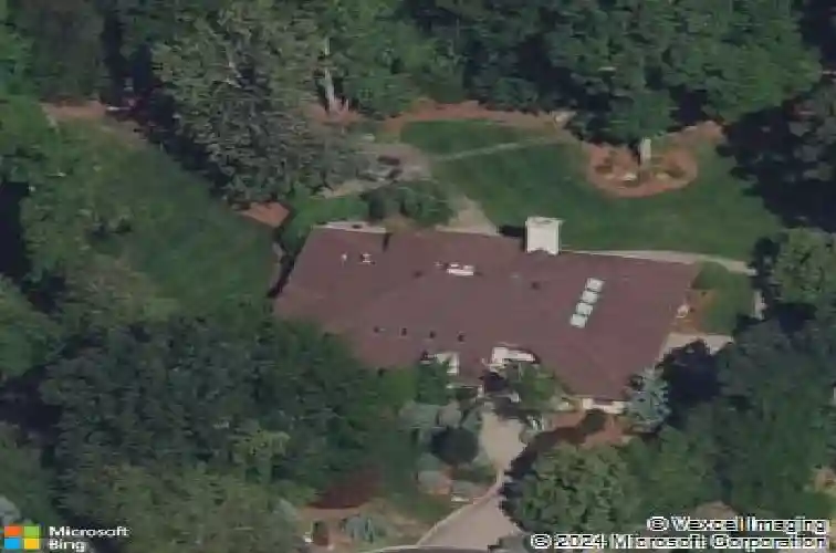 4 summertree way, montvale,  NJ 07645