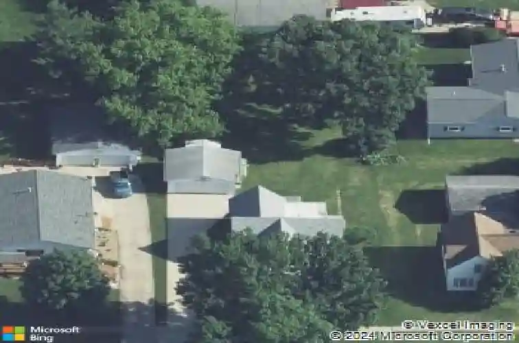 560 9th ave, marion,  IA 52302