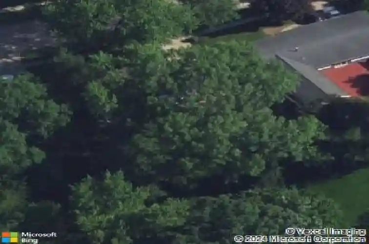 327 hampden dr ne, cedar rapids,  IA 52402