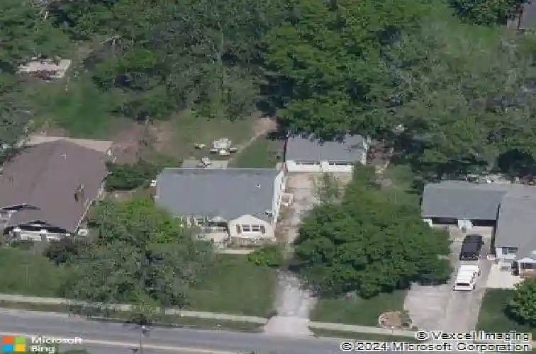 805 w ash st, columbia,  MO 65203