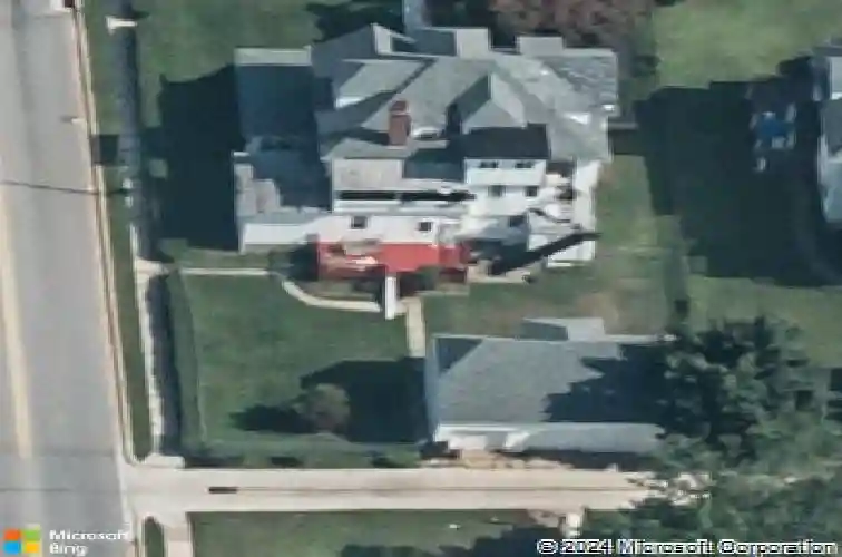 4213 groveland ave, baltimore,  MD 21215