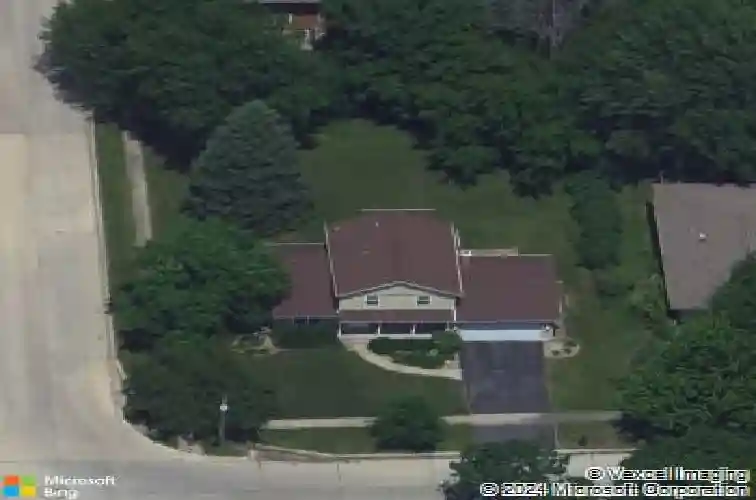 1520 brookdale ln ne, cedar rapids,  IA 52402