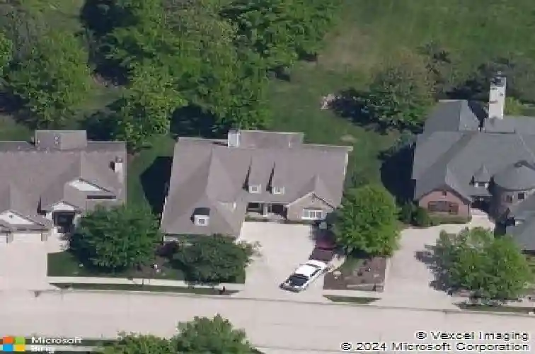 1221 tartan pl, columbia,  MO 65203