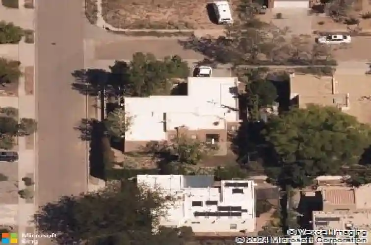 2712 sol y luz loop, santa fe,  NM 87505