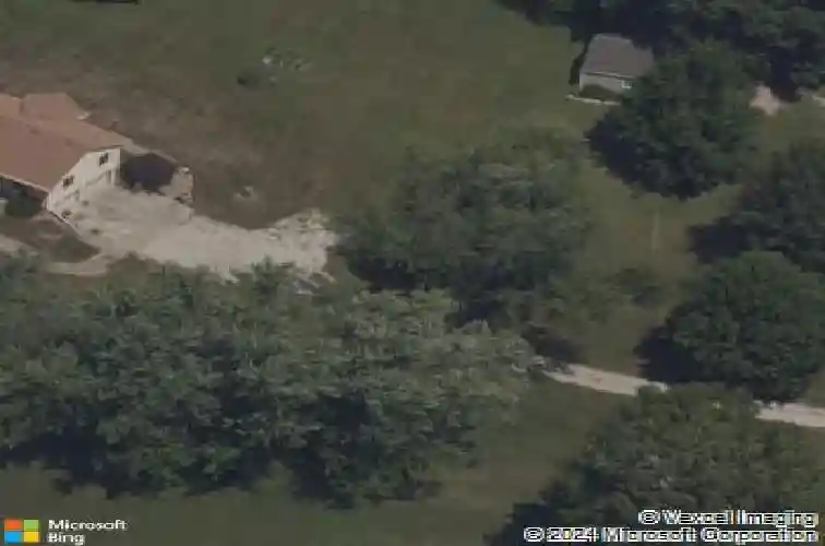 7008 n elm st, pleasant valley,  MO 64068