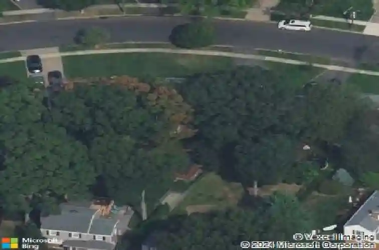 169 wayne ave, river edge,  NJ 07661