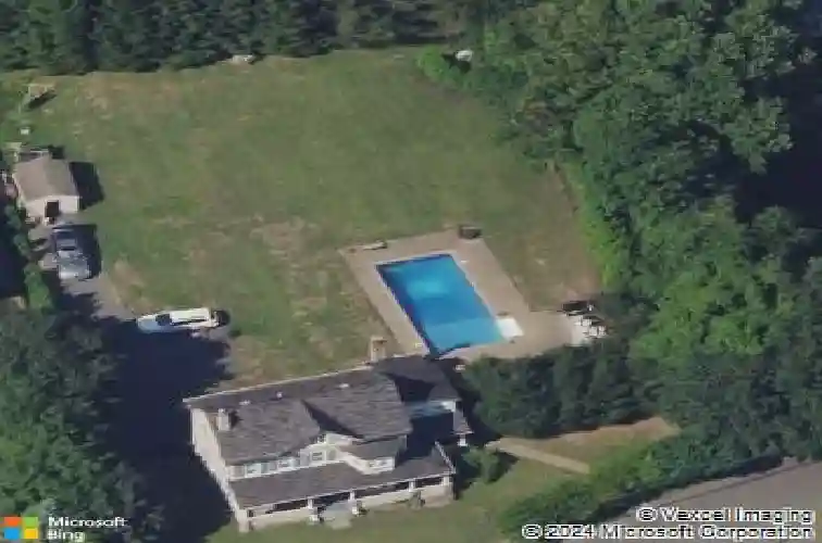 889 circle ave, franklin lakes,  NJ 07417