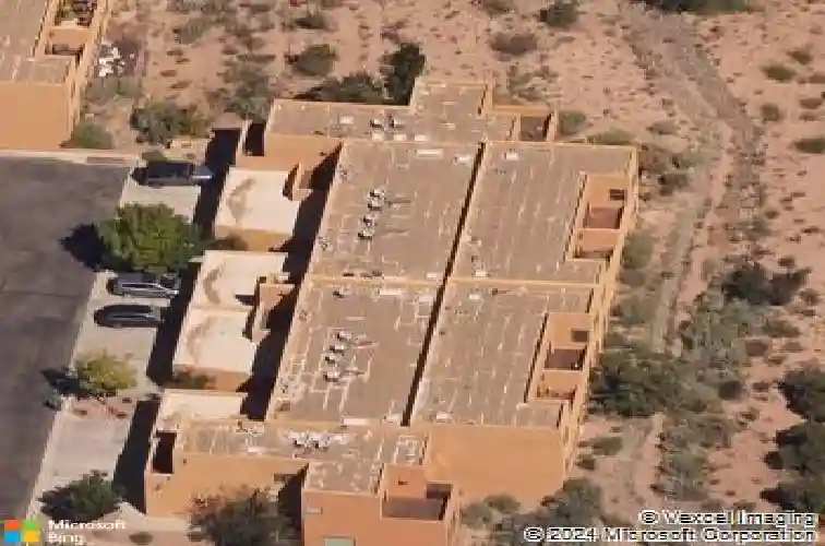 601 circulo de morelia #205, santa fe,  NM 87506