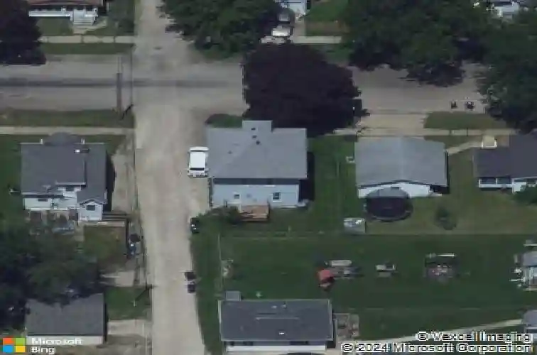 715 9th ave sw, cedar rapids,  IA 52404