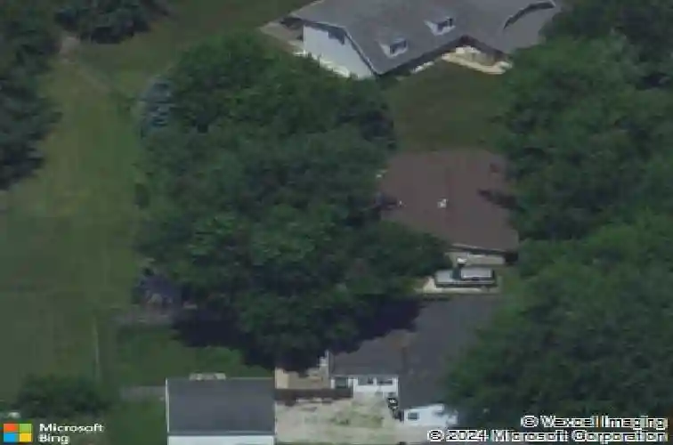 5610 briarwood st sw, cedar rapids,  IA 52404