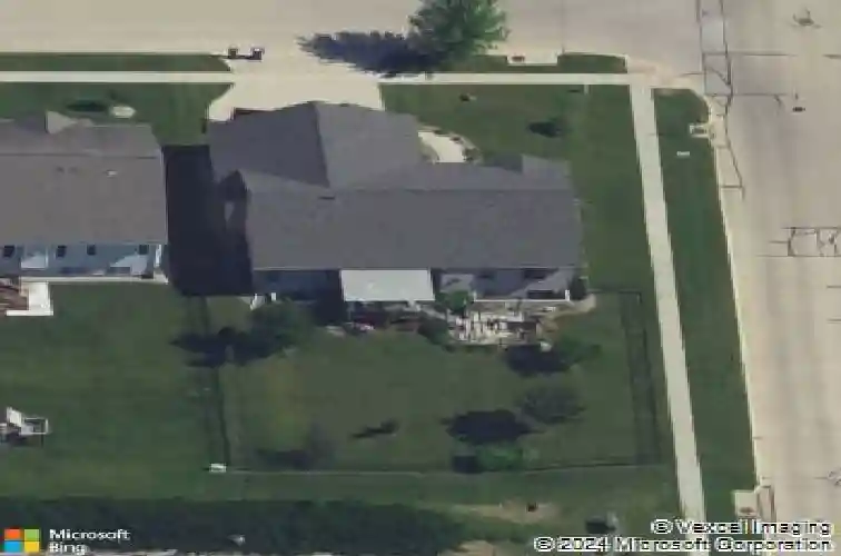 4301 viola st ne, cedar rapids,  IA 52411