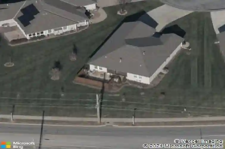 1127 sw hoke ct, lees summit,  MO 64081