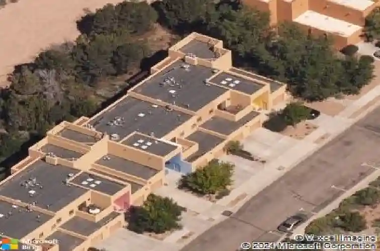 1380 avenida rincon #304, santa fe,  NM 87506