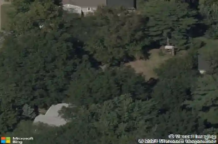 4949 n highland ave, kansas city,  MO 64118