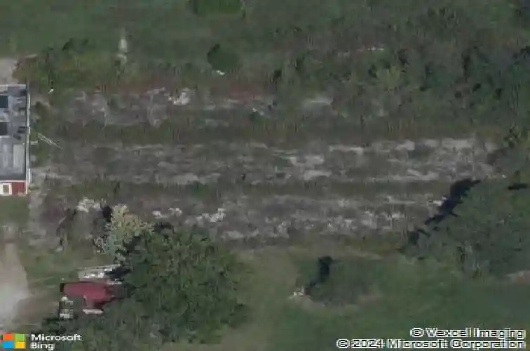 1203 c e king st, excelsior springs,  MO 64024