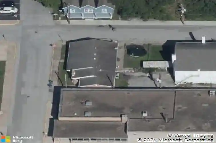 109 n thompson ave, excelsior springs,  MO 64024