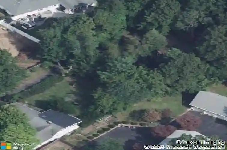 828 pascack rd, paramus,  NJ 07652