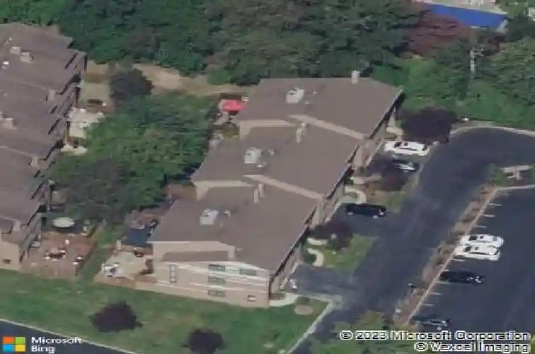 142 windsor cir, township of washington,  NJ 07676