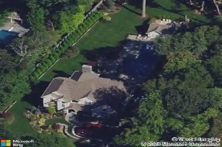 35 hampshire hill rd, upper saddle river,  NJ 07458