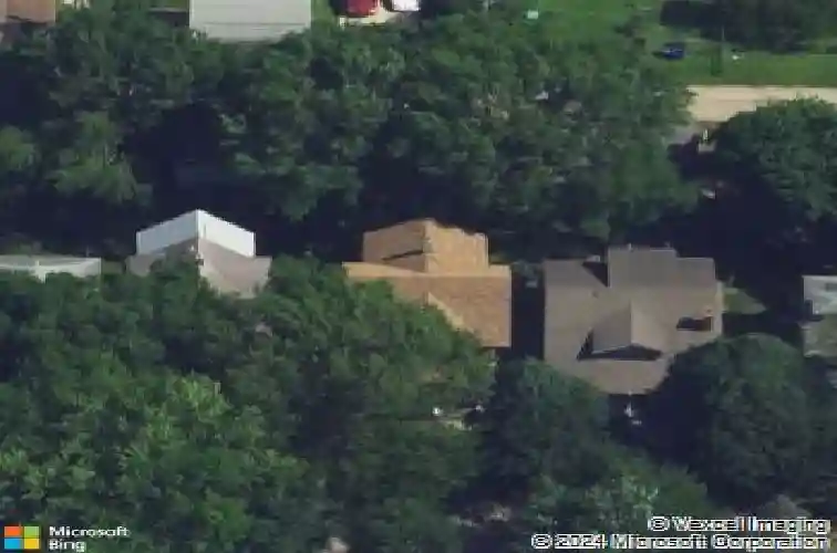 1410 7th ave se, cedar rapids,  IA 52403