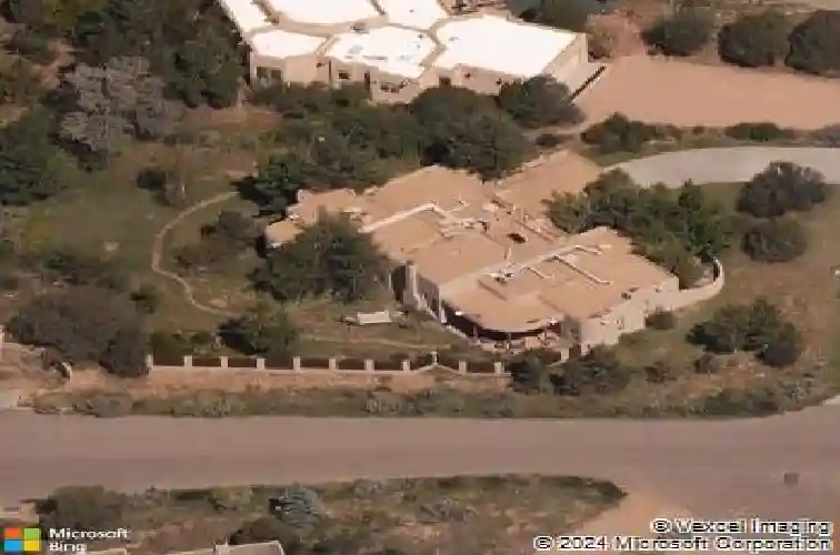 2253 espejo pl, santa fe,  NM 87505