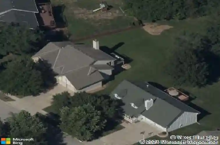 5607 n flint ridge rd, kansas city,  MO 64151