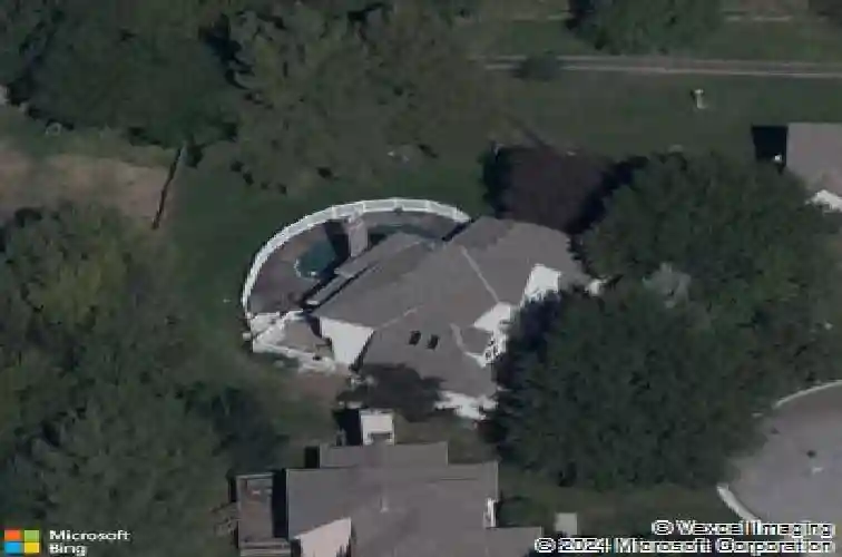908 se 12th st, lees summit,  MO 64081