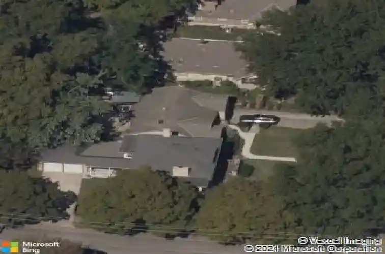 5644 holmes st, kansas city,  MO 64110