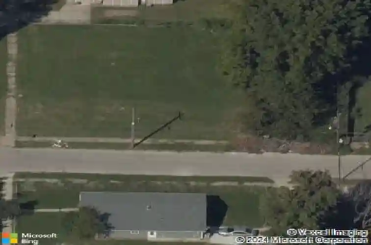 2949 highland ave, kansas city,  MO 64109