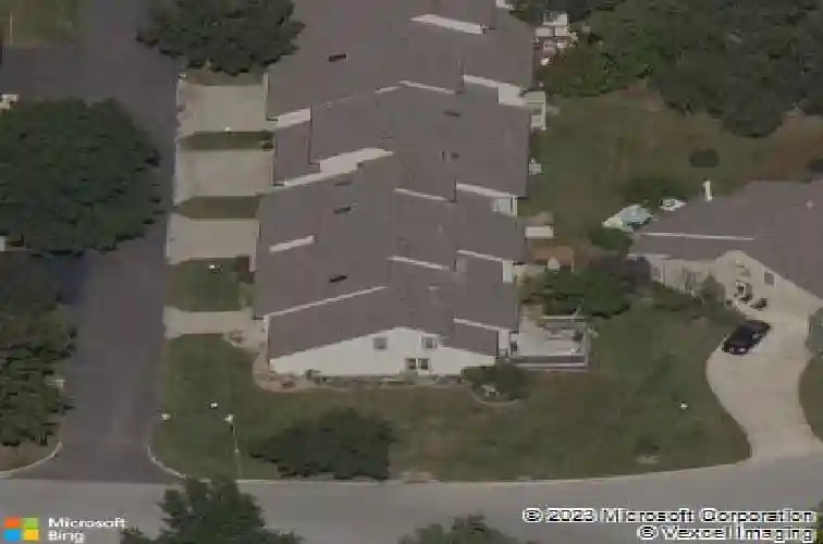 12215 holmes ln, kansas city,  MO 64146